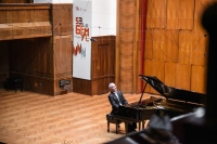 Aleksandar Madzar, Piano